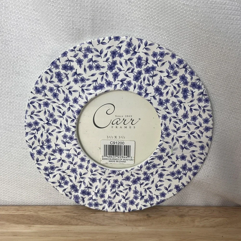Carr circle blue